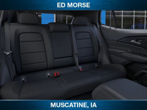 New 2026 Chevrolet Equinox EV LT image 17