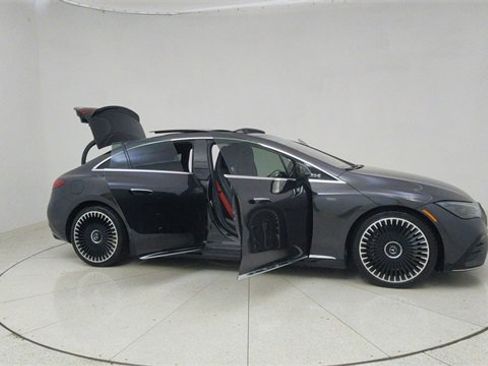 Used 2023 Mercedes-Benz EQE AMG 4MATIC Sedan image 71