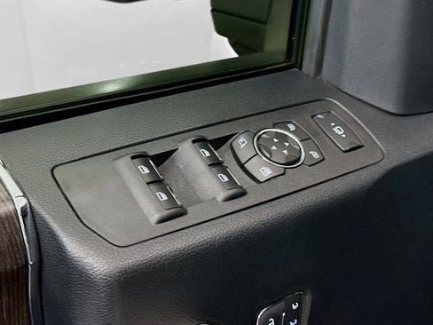 Used 2020 Ford F350 Lariat w/ Lariat Ultimate Package image 18