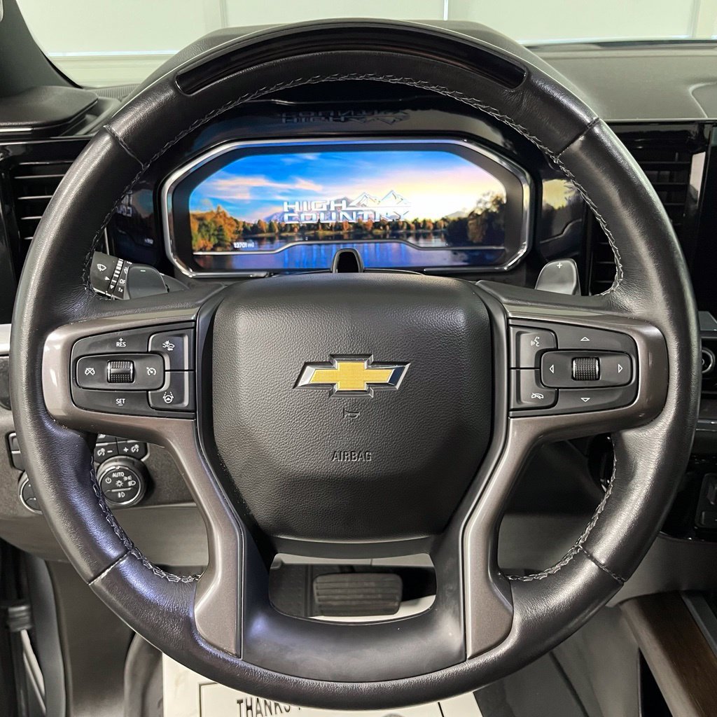 Used 2024 Chevrolet Silverado 1500 High Country w/ High Country Premium Package AWD/4WD image 27