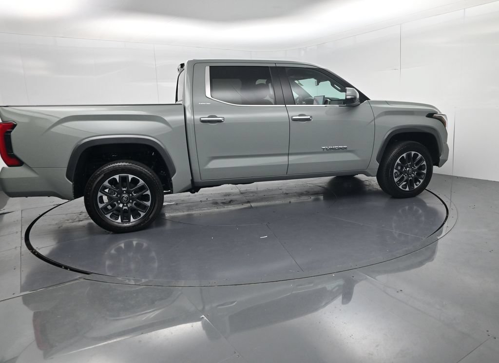 Used 2026 Toyota Tundra Limited AWD/4WD image 8