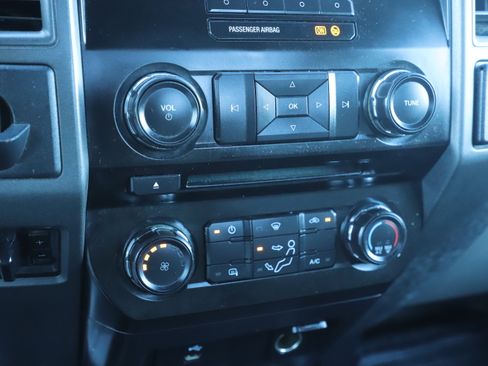 Used 2018 Ford F350 XL w/ Power Equipment Group image 8