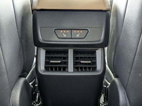 Used 2026 Chevrolet Equinox ACTIV w/ Convenience Package III AWD/4WD image 19