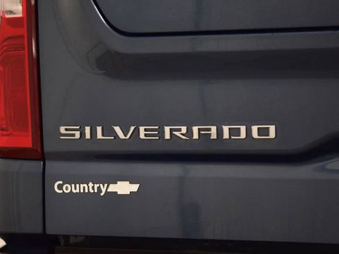 Used 2024 Chevrolet Silverado 1500 LTZ w/ LTZ Premium Package AWD/4WD image 23