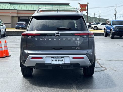 Certified 2025 Nissan Pathfinder Platinum w/ Cargo Package AWD/4WD image 4