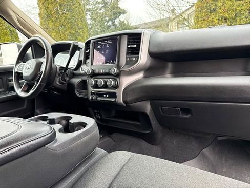 Used 2019 RAM 3500 Tradesman image 27