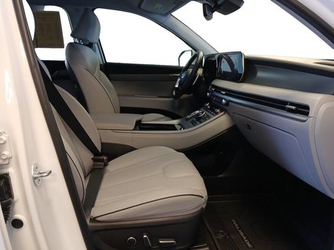 Used 2025 Hyundai Palisade SEL FWD image 15