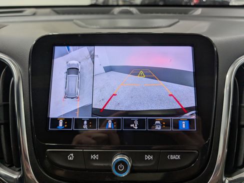 Used 2022 Chevrolet Equinox Premier AWD/4WD image 26