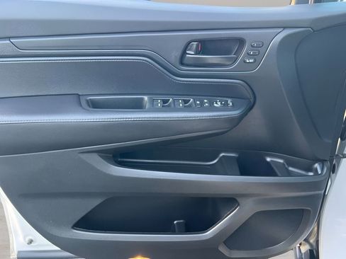 Used 2023 Honda Odyssey EX-L image 25