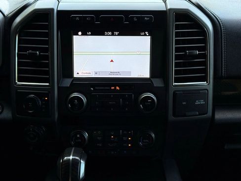 Used 2019 Ford F150 Raptor w/ Equipment Group 802A Luxury image 11