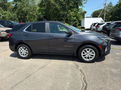 Used 2023 Chevrolet Equinox LT w/ Driver Convenience Package AWD/4WD image 5