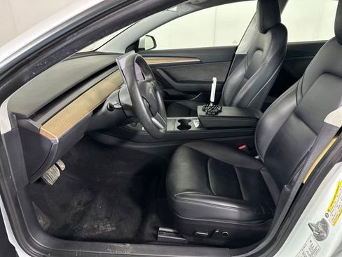 Used 2022 Tesla Model 3 Long Range image 11
