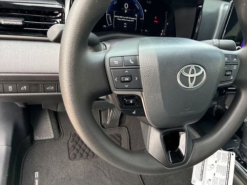 New 2026 Toyota Camry LE image 21