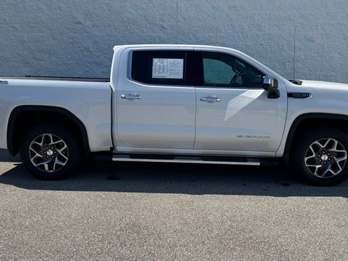 Used 2024 GMC Sierra 1500 SLT w/ SLT Premium Plus Package AWD/4WD image 2