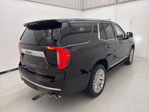Used 2023 GMC Yukon Denali w/ Advanced Technology Package image 24
