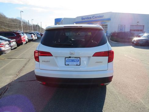 Used 2017 Honda Pilot EX-L image 4