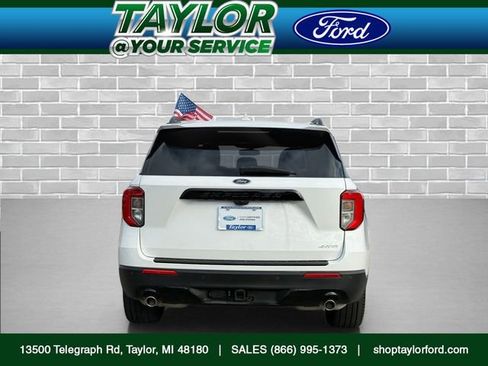 Certified 2023 Ford Explorer ST-Line w/ Class IV Trailer Tow Package image 4