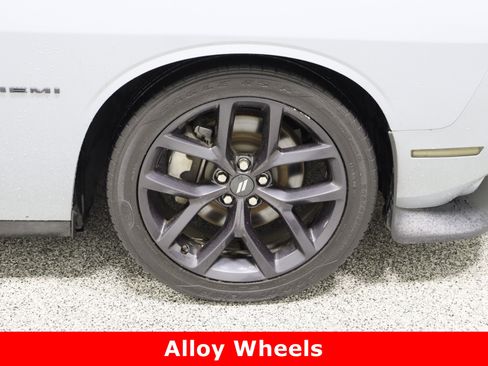 Used 2021 Dodge Challenger R/T w/ Blacktop Package image 5