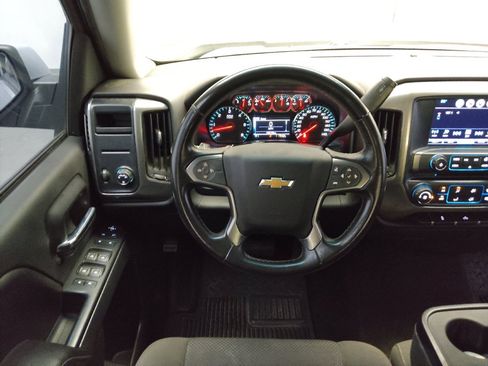 Used 2017 Chevrolet Silverado 1500 LT RWD image 22