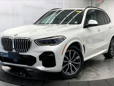 Certified 2023 BMW X5 xDrive40i w/ Executive Package image 12
