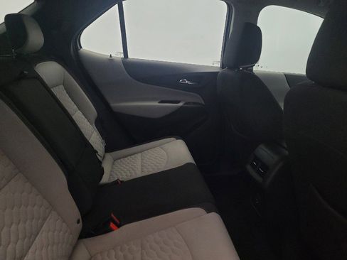 Used 2019 Chevrolet Equinox LS FWD image 19