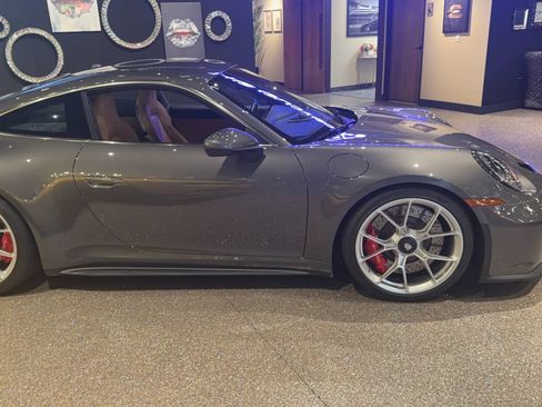 Used 2024 Porsche 911 GT3 RWD image 7