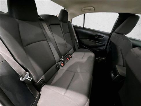 Used 2024 Toyota Corolla LE FWD image 29