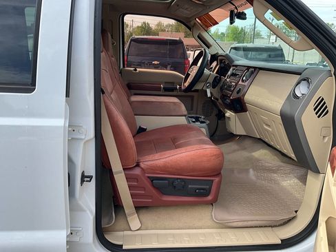 Used 2008 Ford F350 Lariat image 31