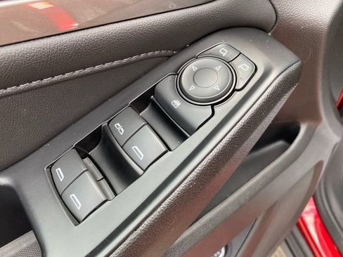 Certified 2023 Chevrolet Traverse LT AWD/4WD image 17