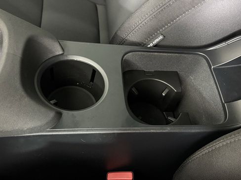 Used 2021 Polestar Polestar 2 image 31