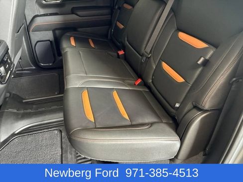 Used 2024 GMC Sierra 1500 AT4 w/ Technology Package AWD/4WD image 37
