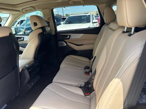 Used 2025 Acura MDX FWD w/ Technology Package image 5