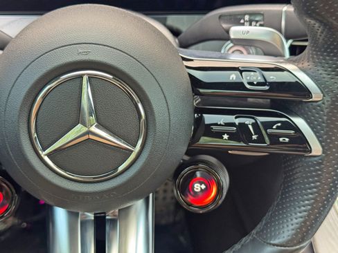 Used 2021 Mercedes-Benz E 63 AMG S image 23