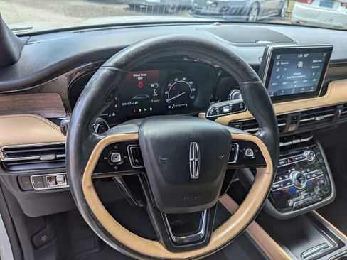 Used 2020 Lincoln Corsair Reserve w/ Equipment Group 201A FWD image 14