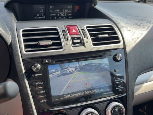 Used 2017 Subaru Forester 2.5i Premium image 17