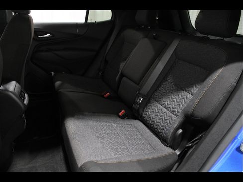 Certified 2024 Chevrolet Equinox LT FWD image 19