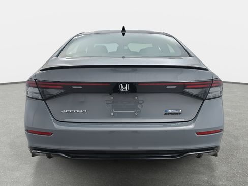 Used 2024 Honda Accord Sport image 6