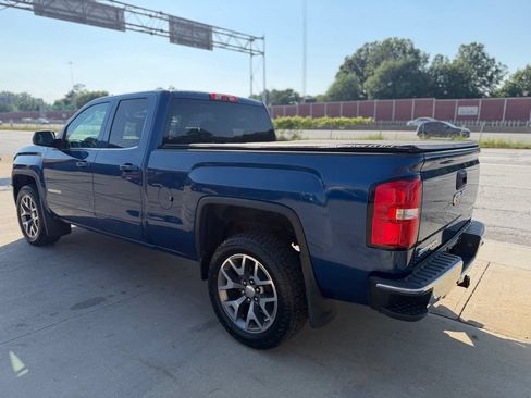 Used 2015 GMC Sierra 1500 SLE w/ SLE Value Package AWD/4WD image 7