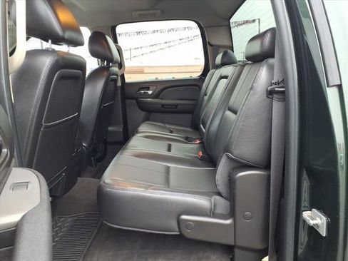 Used 2013 Chevrolet Silverado 1500 LTZ image 12