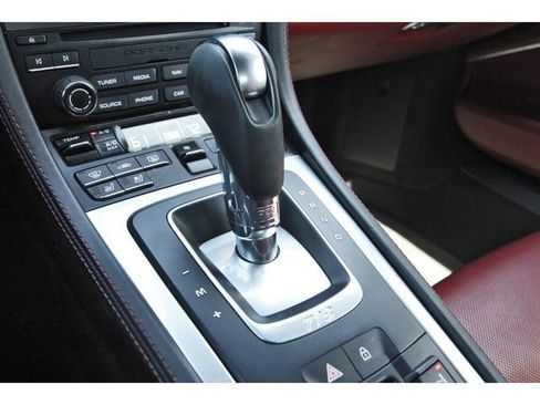 Used 2022 Porsche 718 Boxster image 21