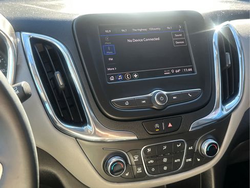 Certified 2023 Chevrolet Equinox LT w/ Driver Convenience Package image 30