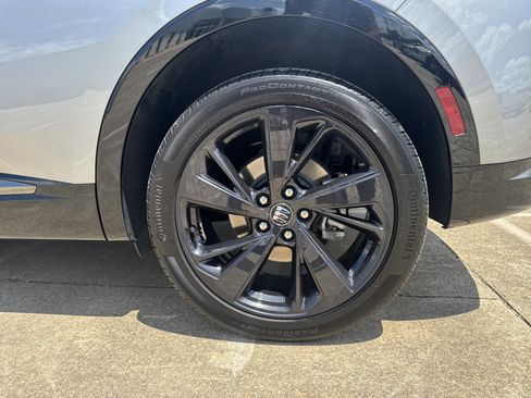 Certified 2025 Buick Envision Sport Touring AWD/4WD image 20