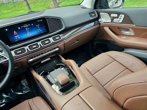 Certified 2026 Mercedes-Benz GLE 350 4MATIC image 32