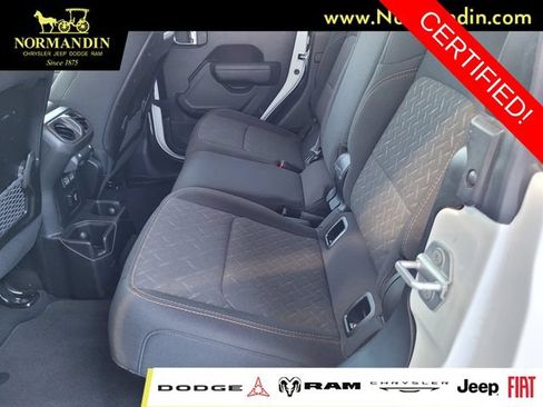 Certified 2026 Jeep Gladiator Mojave AWD/4WD image 18