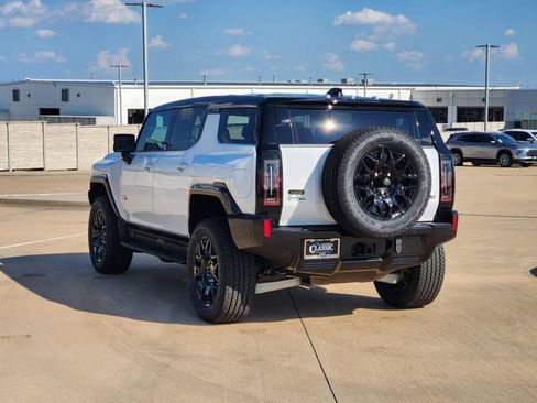 New 2026 GMC Hummer EV SUV AWD/4WD image 6