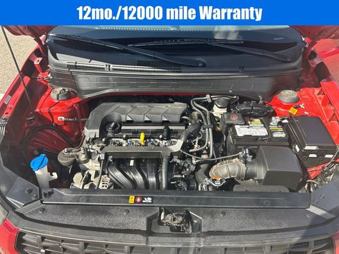 Used 2020 Hyundai Venue SE image 17
