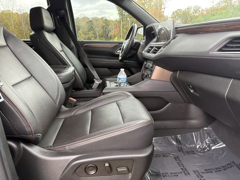 Used 2022 Chevrolet Tahoe High Country image 12