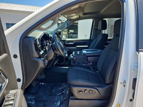 Used 2025 Chevrolet Silverado 2500 LT w/ Convenience Package AWD/4WD image 20