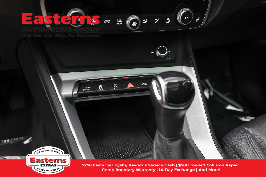 Used 2025 Audi Q3 2.0T Premium AWD/4WD image 19