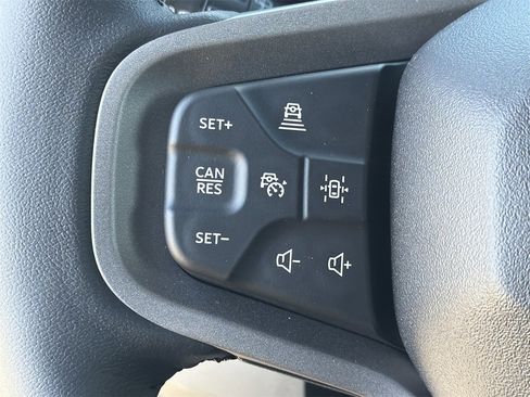 New 2026 Ford Bronco Badlands AWD/4WD image 16
